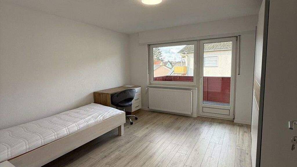 Studio zur Miete 450 € 1 Zimmer 14 m² 2. Geschoss frei ab 01.03.2026 Trifelsstraße 79 Mundenheim Ludwigshafen 67065