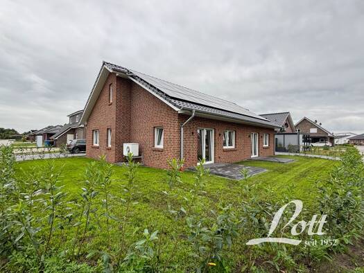Doppelhaushälfte zur Miete 780 € 2 Zimmer 68,6 m² 272 m² Grundstück frei ab 01.10.2026 Neuland Barßel 26676