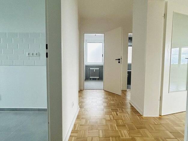 Wohnung zur Miete 995 € 3 Zimmer 79 m² 1. Geschoss Pattensen Pattensen 30982