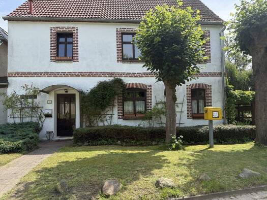Einfamilienhaus zum Kauf 187.500 € 3 Zimmer 109 m² 782 m² Grundstück Cantnitz Feldberger Seenlandschaft / Cantnitz 17258