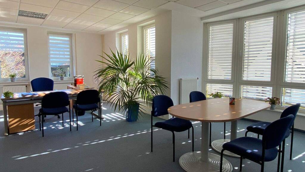 Bürofläche zur Miete 1.142 € 3 Zimmer 95,3 m² Bürofläche Bad Marienberg 56470