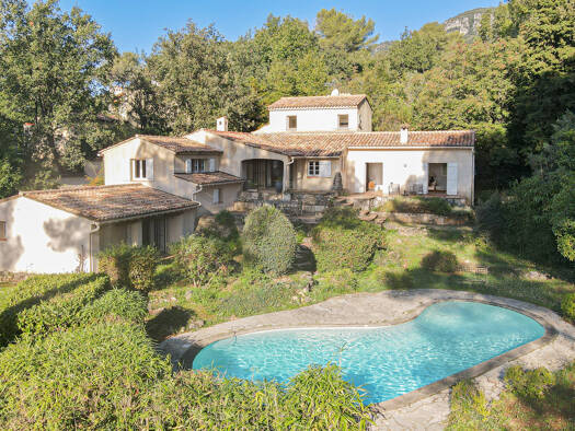 Einfamilienhaus zum Kauf 1.325.000 € 220 m² 7.822 m² Grundstück Notre Dame TOURRETTES SUR LOUP 06140