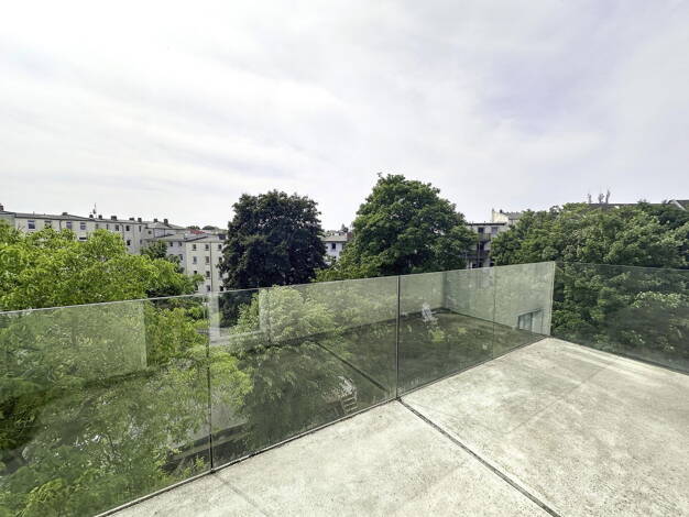Wohnung zur Miete 2.072 € 5 Zimmer 140 m² 3. Geschoss frei ab 15.08.2025 Klosterbachstraße 16 Kröpeliner-Tor-Vorstadt Rostock 18057