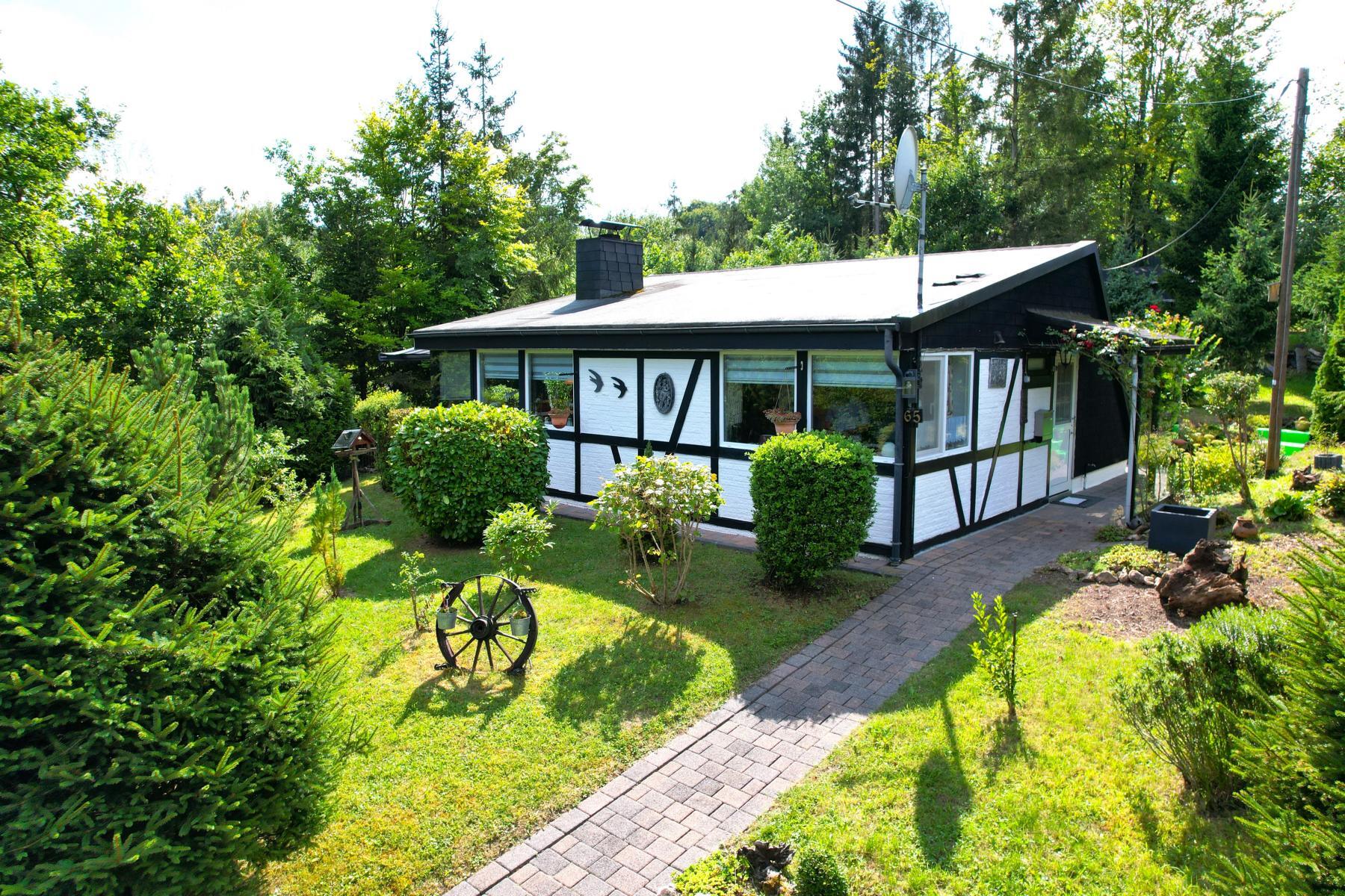 Bungalow zum Kauf 145.000 € 4 Zimmer 60 m²<br/>Wohnfläche 492 m²<br/>Grundstück Gerolstein Gerolstein 54568