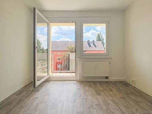 Wohnung zur Miete 270 € 2 Zimmer 50,7 m² 3. Geschoss Nestlerstraße 29 Reichenbrand Chemnitz 09117