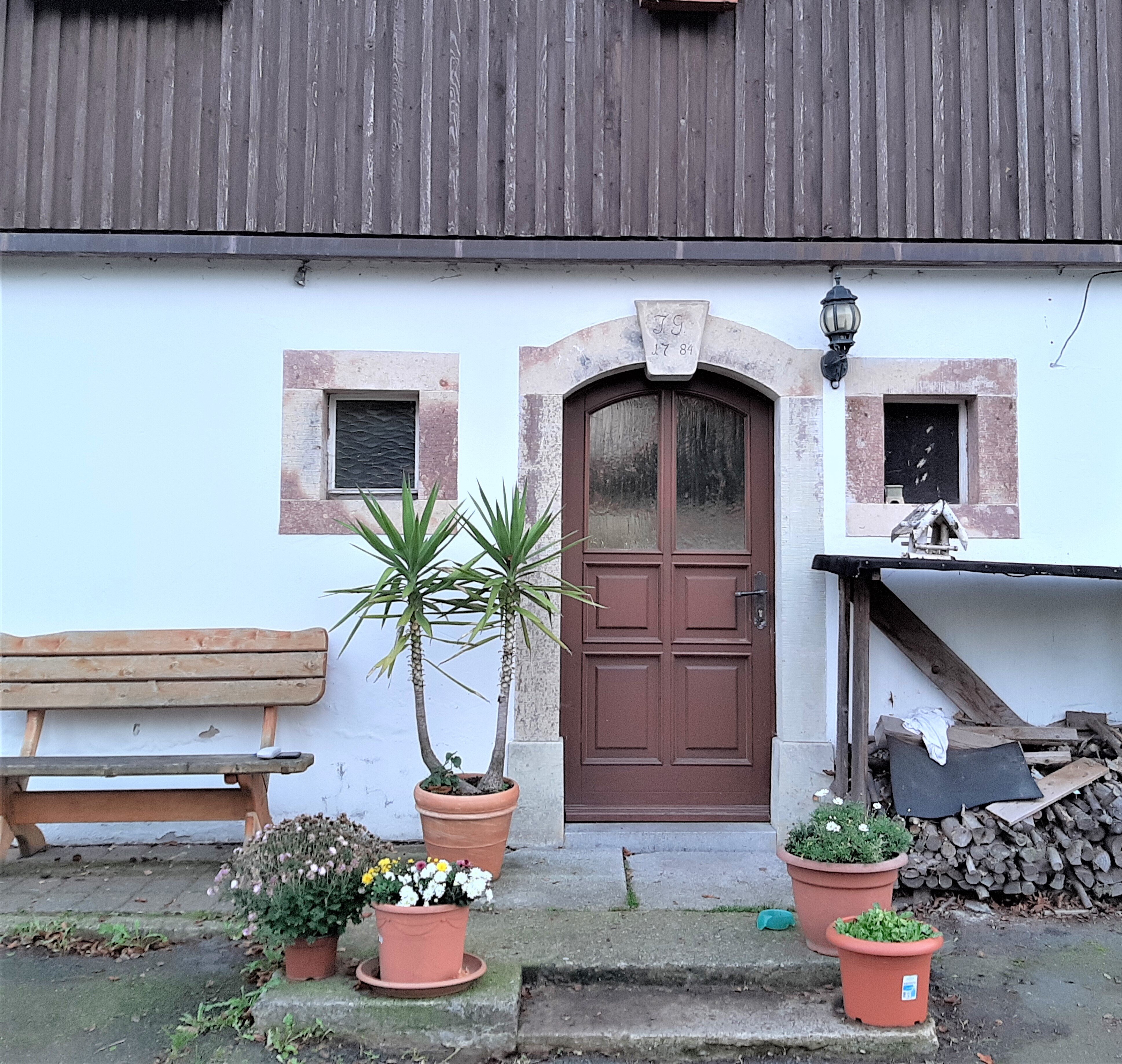 Mehrfamilienhaus zum Kauf 475.000 € 14 Zimmer 200 m²<br/>Wohnfläche 2.364 m²<br/>Grundstück Ebersdorf 140 Chemnitz 09131