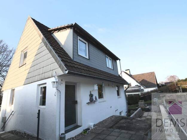 Einfamilienhaus zum Kauf 395.000 € 4 Zimmer 109,3 m² 953 m² Grundstück Vohwinkel Wuppertal 42329