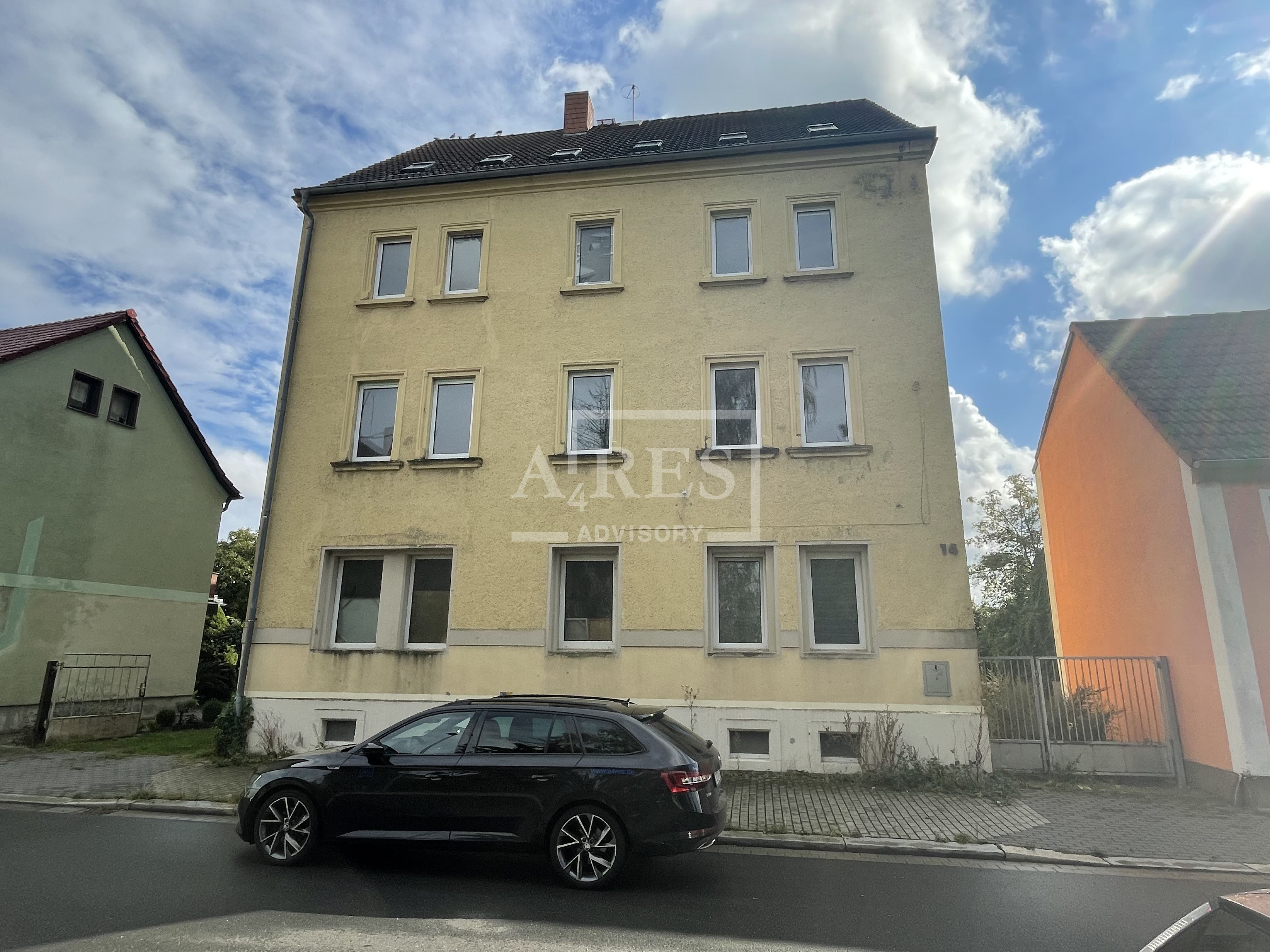 Mehrfamilienhaus zum Kauf als Kapitalanlage geeignet 190.000 € 402,7 m²<br/>Wohnfläche 1.200 m²<br/>Grundstück Gröba Riesa 01591