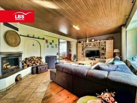 Mehrfamilienhaus zum Kauf 298.000 € 7 Zimmer 235,5 m² 1.462 m² Grundstück Hellweg Billinghausen Lage 32791