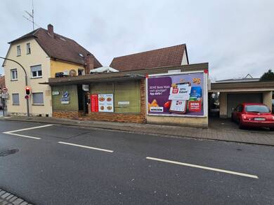 Haus zum Kauf provisionsfrei 449.000 € 10 Zimmer 130 m² 260 m² Grundstück Jahnstraße 1 Baiersdorf Baiersdorf 91083