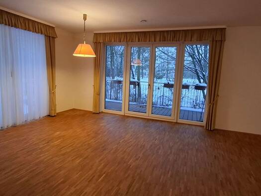Wohnung zur Miete 1.450 € 3,5 Zimmer 124 m² Geschoss 1/3 frei ab 15.03.2026 Wehlheiden Kassel 34121