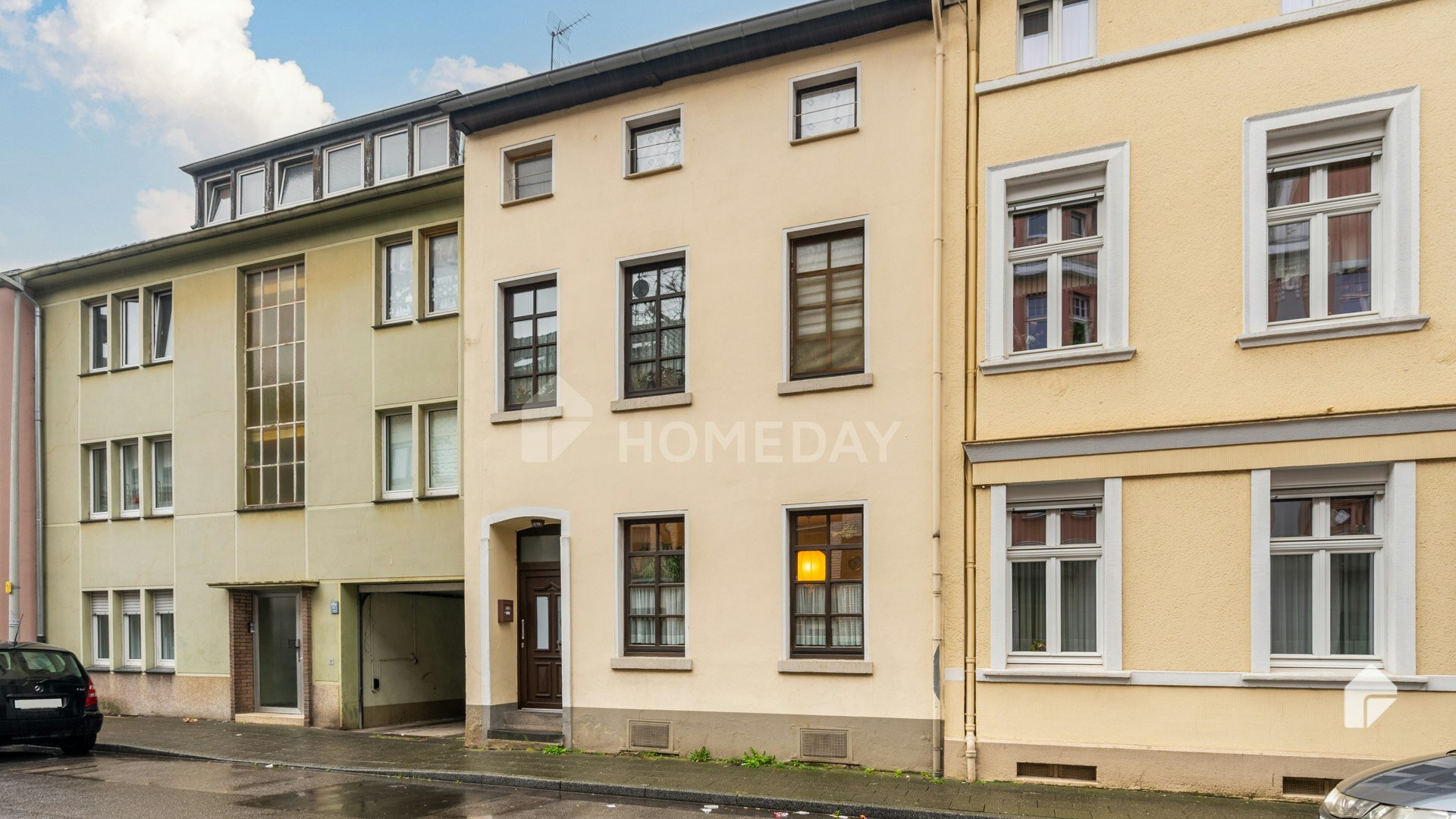 Mehrfamilienhaus zum Kauf 225.000 € 10 Zimmer 165 m²<br/>Wohnfläche 618 m²<br/>Grundstück Rheydt Mönchengladbach 41236