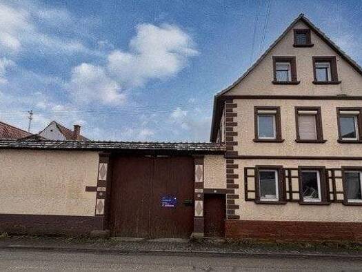 Einfamilienhaus zum Kauf provisionsfrei 299.000 € 7 Zimmer 225 m² 1.371 m² Grundstück Freckenfeld 76872