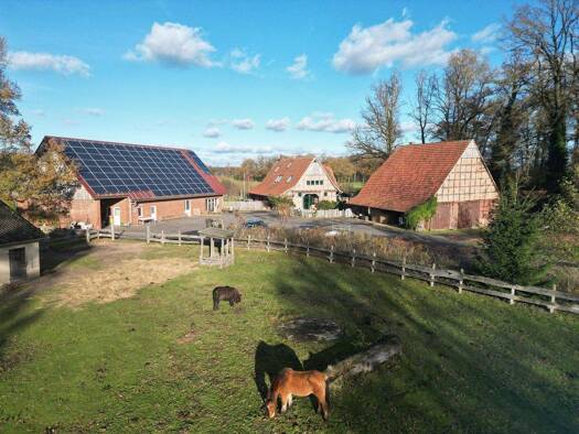 Mehrfamilienhaus zum Kauf 1.488.000 € 8 Zimmer 335 m² 48.995 m² Grundstück Pr. Ströhen Rahden 32369