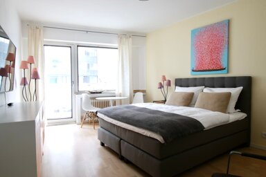 Wohnung zur Miete Wohnen auf Zeit 2.058 € 1 Zimmer 30 m² frei ab 02.01.2025 Pantaleonswall Altstadt - Süd Köln 50676