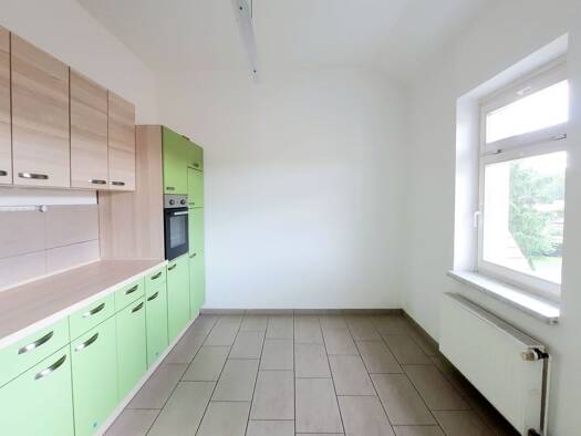 Wohnung zur Miete 610 € 4 Zimmer 105,3 m² 3. Geschoss frei ab sofort Ballenstedt 06493