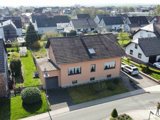 Mehrfamilienhaus zum Kauf 325.000 € 7 Zimmer 175 m² 831 m² Grundstück Badem 54657