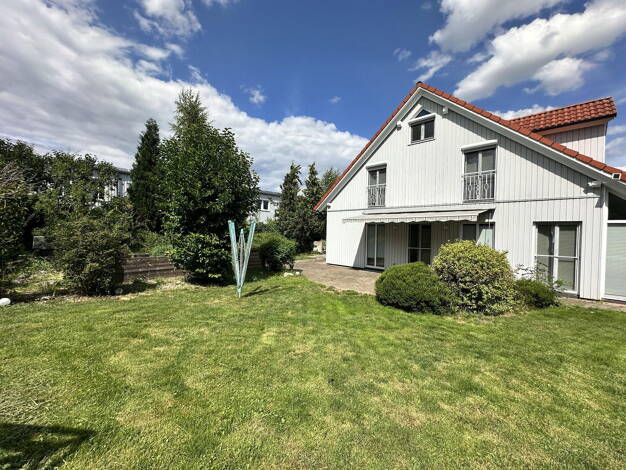 Einfamilienhaus zum Kauf provisionsfrei 1.100.000 € 9 Zimmer 230 m² 1.355 m² Grundstück München-Karlsfeld 85757