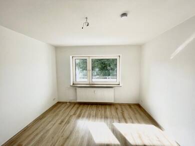 Wohnung zur Miete 499 € 3 Zimmer 66,5 m² 2. Geschoss frei ab 11.07.2025 Anne-Frank-Straße 7 Mitte Menden 58708