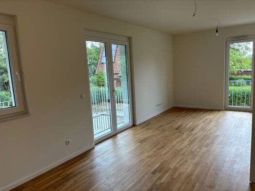 Wohnung zur Miete 1.043 € 2 Zimmer 59,6 m² Geschoss 1/3 frei ab 01.12.2025 Ahrensburg 22926