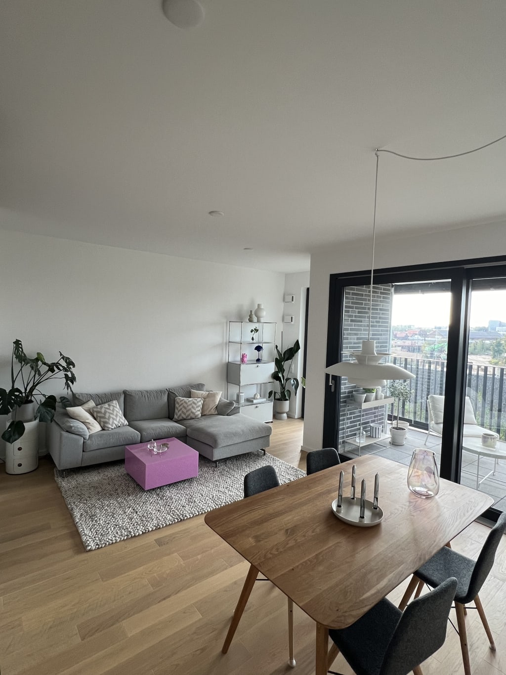 Wohnung zur Miete Wohnen auf Zeit 2.390 € 2 Zimmer 73 m²<br/>Wohnfläche ab sofort<br/>Verfügbarkeit Am Alten Güterbahnhof Ehrenfeld Köln 50825