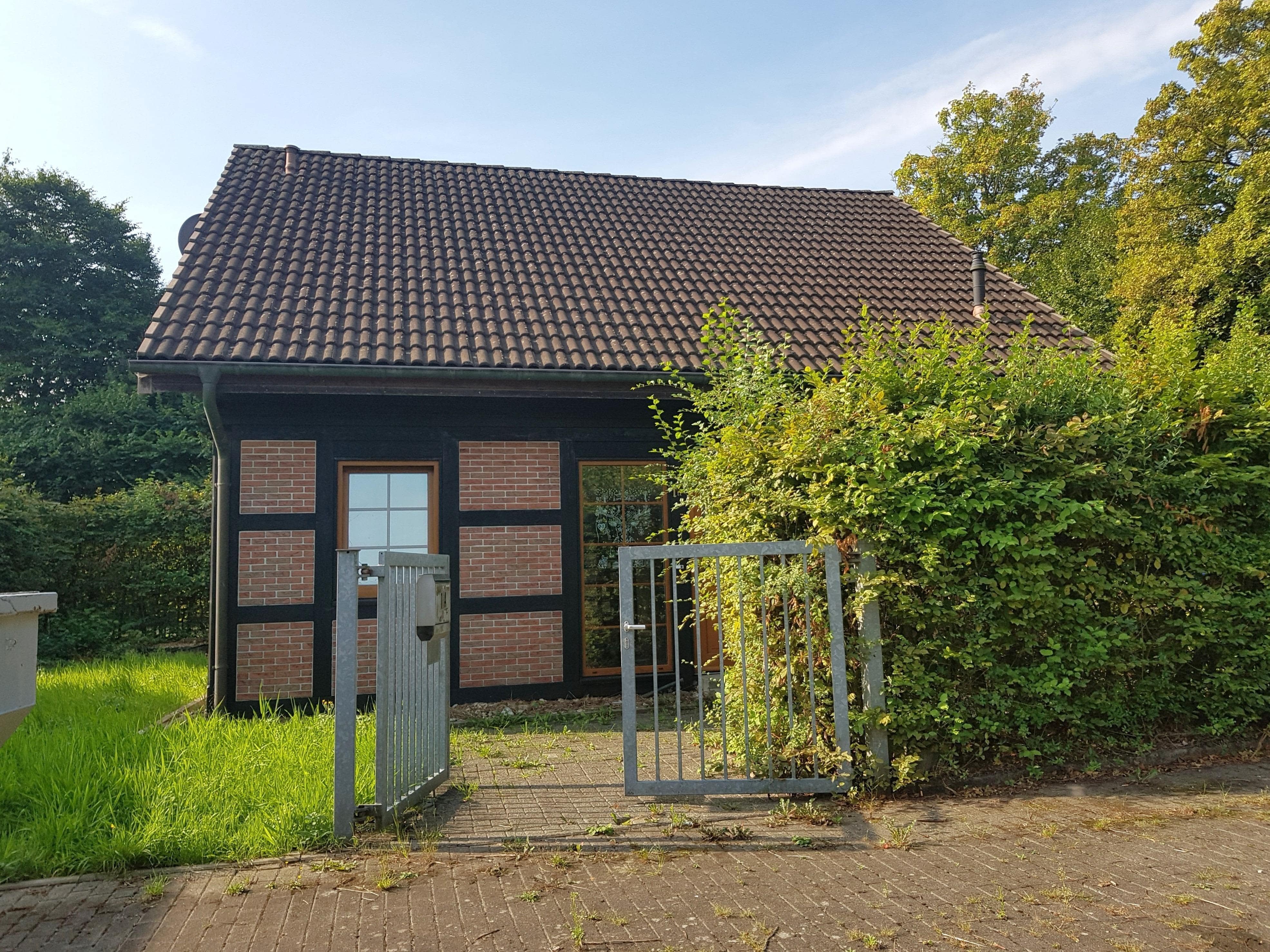 Einfamilienhaus zum Kauf provisionsfrei 90.000 € 4 Zimmer 110 m²<br/>Wohnfläche 320 m²<br/>Grundstück Heppen Bad Sassendorf 59505