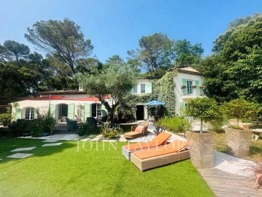 Villa zum Kauf provisionsfrei 1.799.000 € 5 Zimmer 259 m² 3.577 m² Grundstück Nord Roquefort-les-Pins 06330