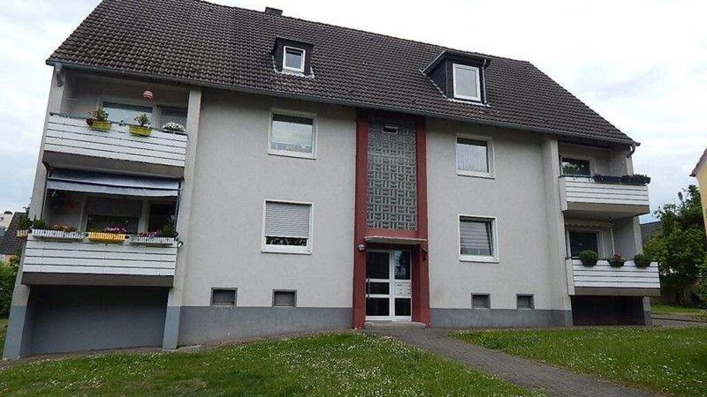 Wohnung zur Miete 458 € 2 Zimmer 63,7 m² frei ab 11.04.2026 Mozartstr. 6 Castrop Castrop-Rauxel 44575