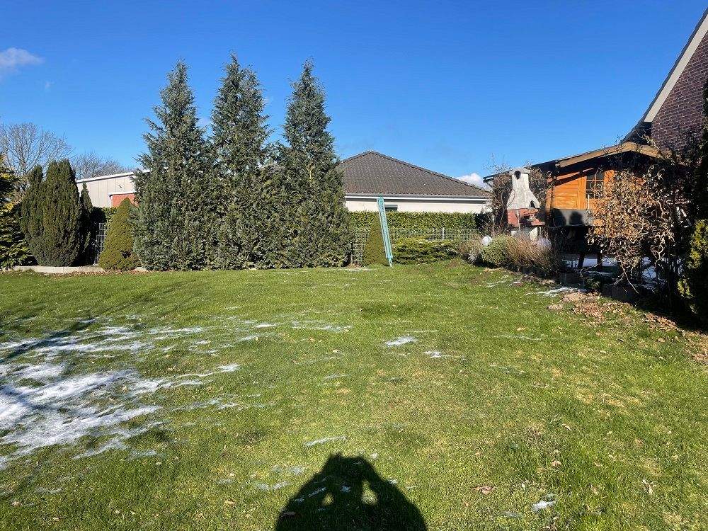 Immobilie in Ratzeburg - Großzügig Wohnen oder Arbeiten auf ca. 300 m² + 1450 m² Grundstück - Bild 2