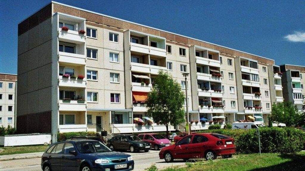 Wohnung zur Miete 415 € 2,5 Zimmer 60,8 m² 2. Geschoss Thale 06502