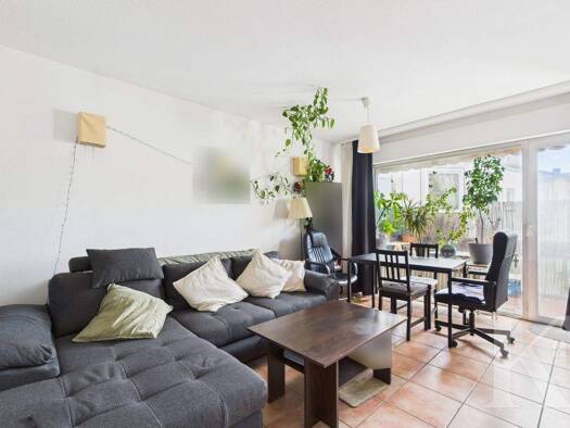 Wohnung zur Miete 500 € 2 Zimmer 46,1 m² 4. Geschoss frei ab sofort Alt-Saarbrücken Saarbrücken 66119
