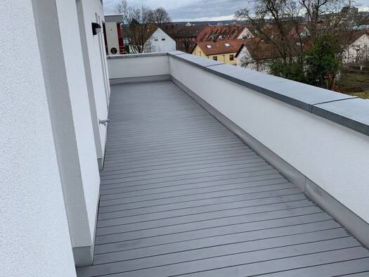 Penthouse zur Miete 1.100 € 3 Zimmer 117 m² Geschoss 2/2 frei ab 01.12.2025 Bergl Schweinfurt 97424