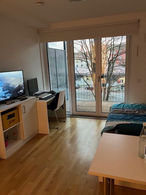 Studio zur Miete 420 € 1 Zimmer 24,1 m²<br/>Wohnfläche 2.<br/>Geschoss 01.02.2025<br/>Verfügbarkeit Glockenhof Nürnberg 90478