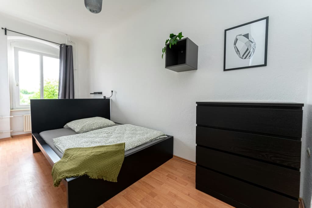 Wohnung zur Miete Wohnen auf Zeit 660 € 1 Zimmer 12 m²<br/>Wohnfläche 16.01.2025<br/>Verfügbarkeit Lutherstraße Spandau Berlin 13585