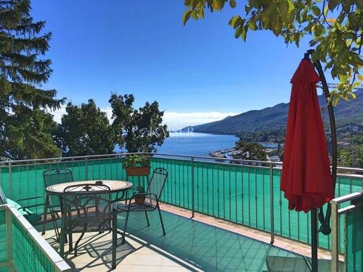 Wohnung zur Miete 1.500 € 2 Zimmer 64 m² 1. Geschoss Punta Kolova, Opatija Opatija