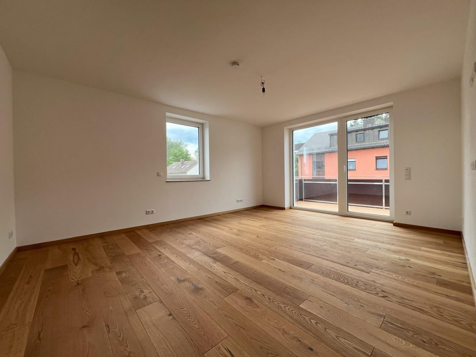 Wohnung zum Kauf provisionsfrei 385.378 € 3 Zimmer 92,2 m²<br/>Wohnfläche 1.<br/>Geschoss Jägerstraße 22 Fichtenbühl Weiden in der Oberpfalz 92637