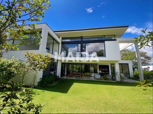 Einfamilienhaus zum Kauf 809.498 € 4 Zimmer 498 m² 1.285 m² Grundstück Urbanizacion Arrayanes Country Club, Arrayanes Cou Quito 170303