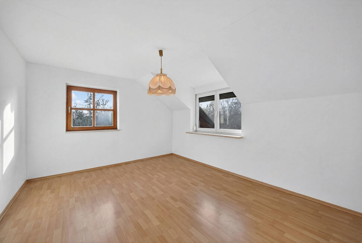 Einfamilienhaus zum Kauf - Mehr