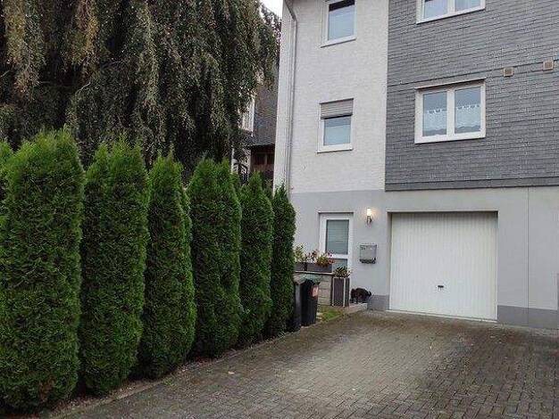 Reihenendhaus zum Kauf provisionsfrei 549.000 € 5 Zimmer 157 m² 470 m² Grundstück frei ab 01.05.2026 Nord Remscheid, Nordrhein-Westfalen 42855