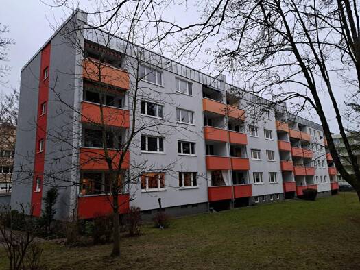 Wohnung zur Miete 740 € 2,5 Zimmer 70 m² Geschoss 1/3 frei ab 01.02.2026 Sieglitzhof Erlangen 91054