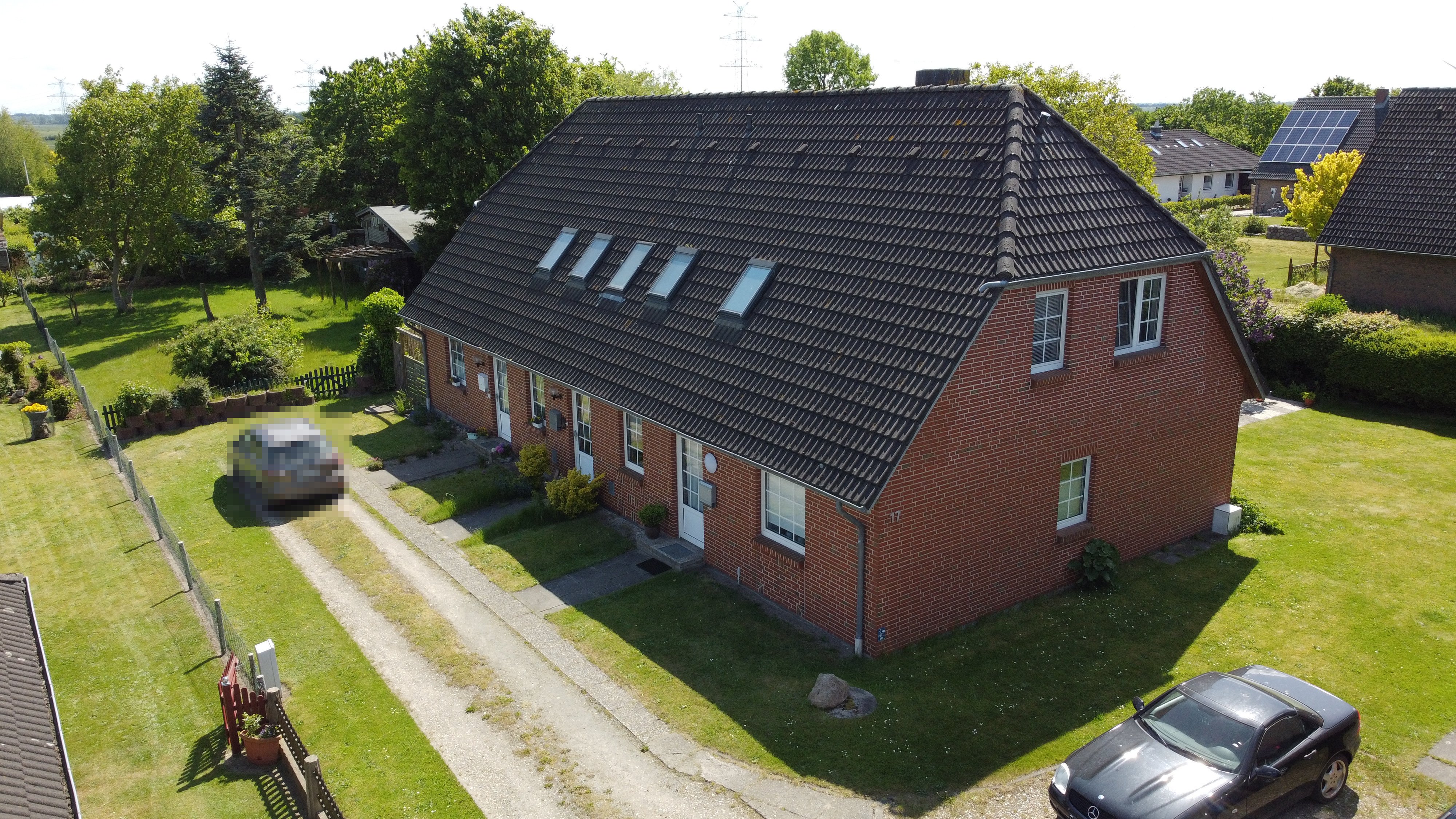 Mehrfamilienhaus zum Kauf 439.000 € 10 Zimmer 259 m²<br/>Wohnfläche 2.223 m²<br/>Grundstück Almdorf 25821