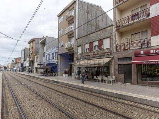 Haus zum Kauf 915.000 € 267 m² 210 m² Grundstück Matosinhos e Leça da Palmeira 4450