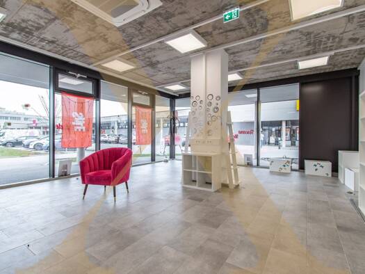 Ladenfläche zur Miete 1.147 € Traun 4050