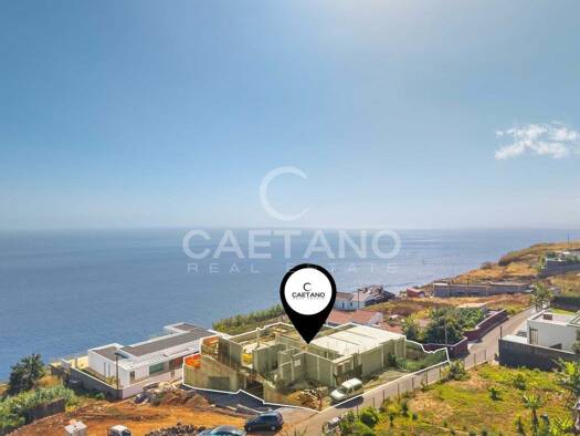 Haus zum Kauf 2.100.000 € 231 m² 1.000 m² Grundstück Estreito da Calheta 9370