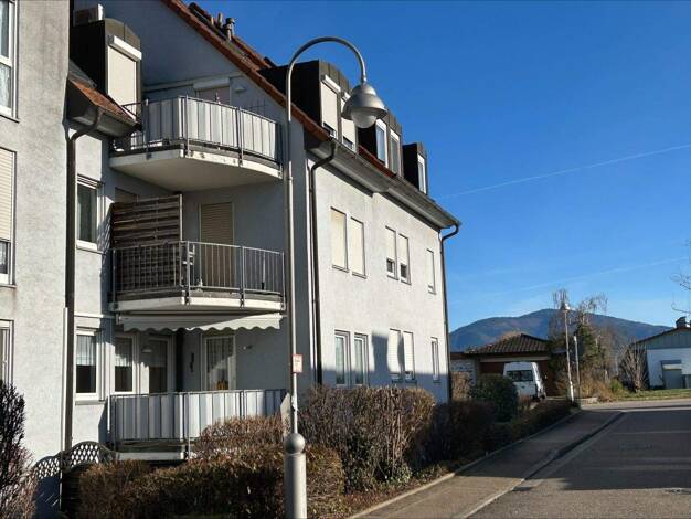 Wohnung zum Kauf 279.000 € 3 Zimmer 79,7 m² 1. Geschoss Neuenburg Neuenburg am Rhein 79395