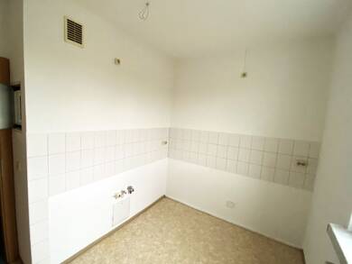 Wohnung zur Miete 354 € 3 Zimmer 60,1 m² 2. Geschoss R.-Luxemburg-Str. 56 Schipkau Schipkau 01993