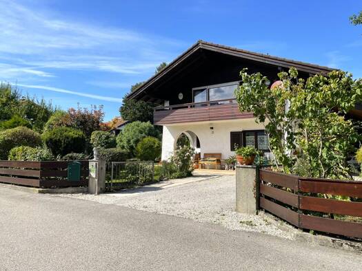 Einfamilienhaus zum Kauf 620.000 € 6 Zimmer 140 m² 814 m² Grundstück Bernau Bernau am Chiemsee 83233