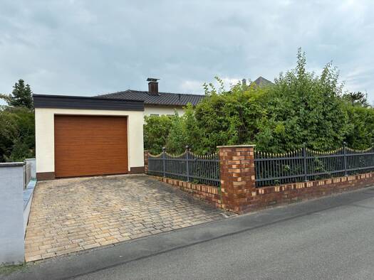 Bungalow zum Kauf als Kapitalanlage geeignet 595.000 € 7 Zimmer 118 m² 1.015 m² Grundstück Nordblick 6 Kersbach Forchheim 91301