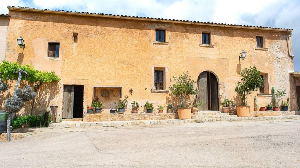 Landhaus zum Kauf provisionsfrei 6.000.000 € 10 Zimmer 620 m² 4.989.357 m² Grundstück Artà 07570