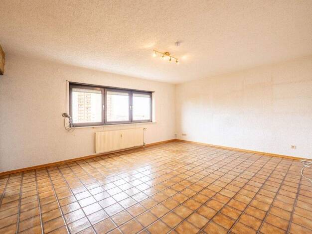 Wohnung zum Kauf 199.000 € 4 Zimmer 98 m² 6. Geschoss Heppenheim Heppenheim (Bergstraße) 64646